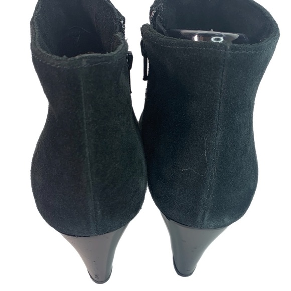 La CANADIENNE Dark Suede Ankle Boots - Picture 4 of 7
